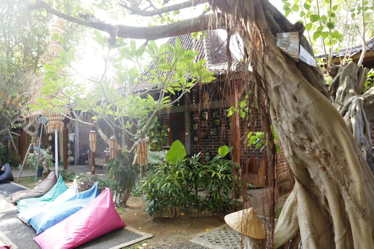 Da Housetel Kuta Hostel Kuta Lombok Exterior foto